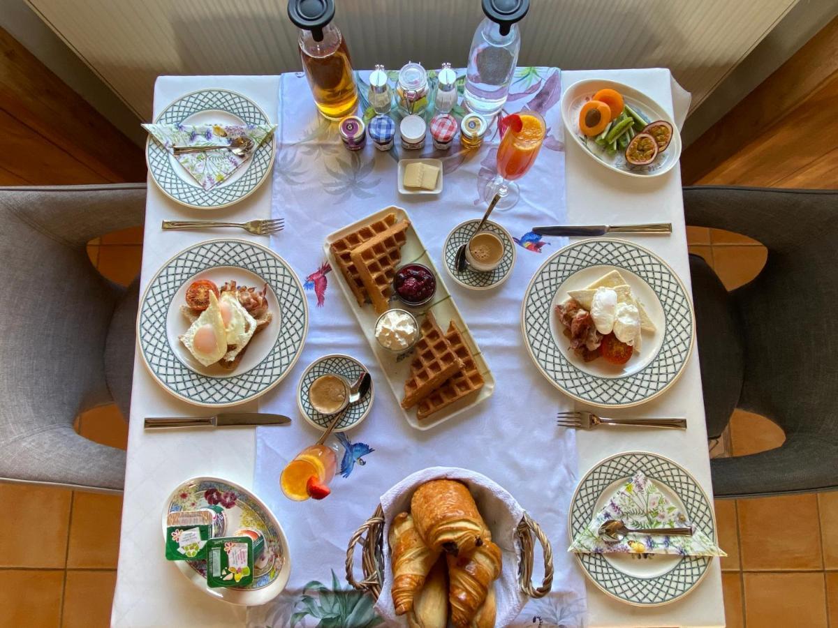 Sans Souci Bed And Breakfast Luxe Heated Pool And Restaurant Luzillé Eksteriør bilde