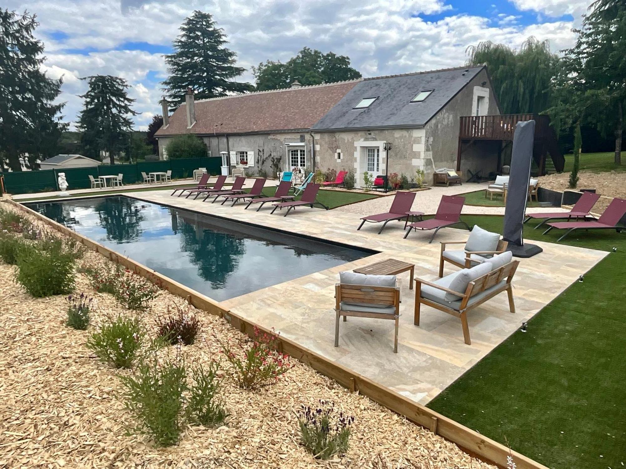 Sans Souci Bed And Breakfast Luxe Heated Pool And Restaurant Luzillé Eksteriør bilde